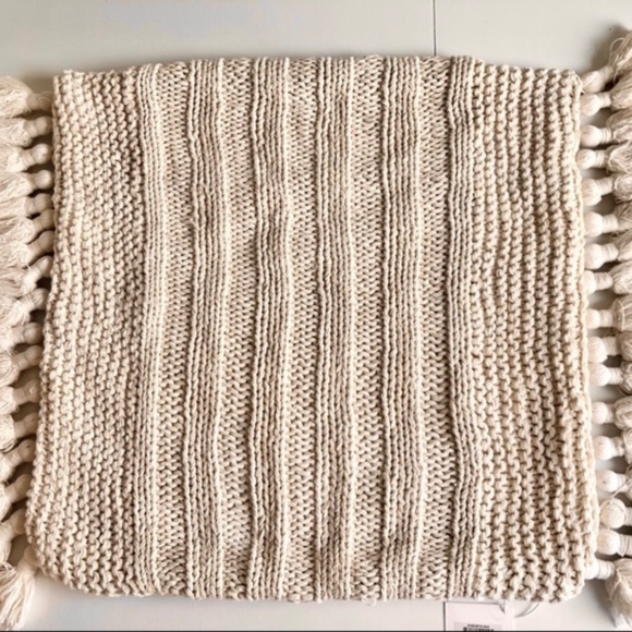 Serena & Lily Sequoia Pillow Cover 24 X 24 Ivory NEW - Picture 4 of 4